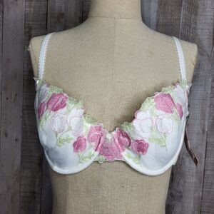 Vogue Floral Lacy Bra. Vintage. 38C White, Pink & Green.